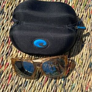 New in case without tag.costa polarized women’s sunglasses